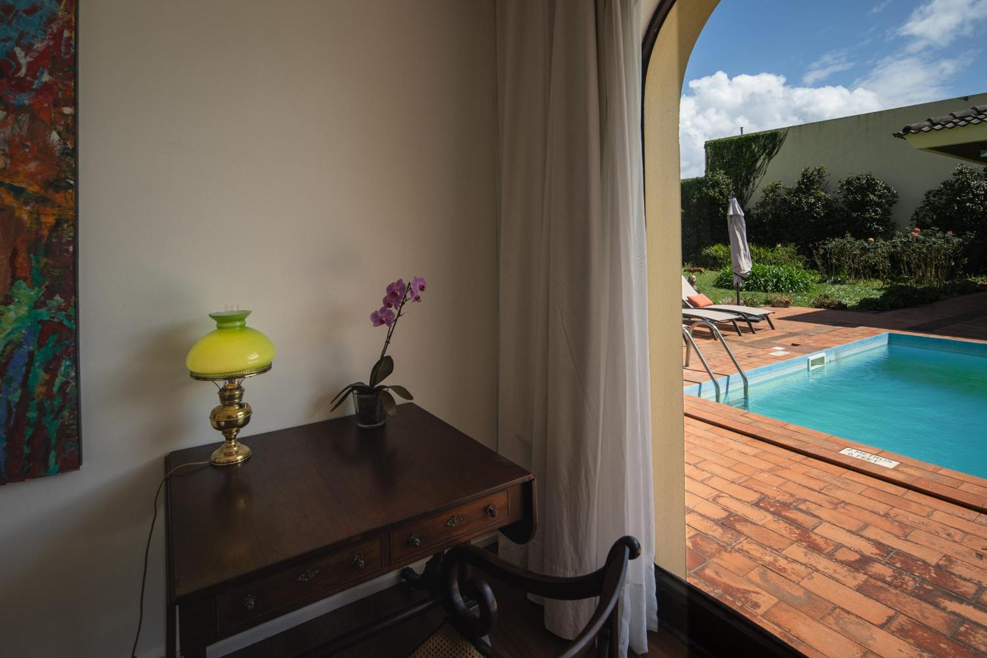 Casa Dos Arcos - Studios & Pool Πόντα Ντελγκάντα Εξωτερικό φωτογραφία